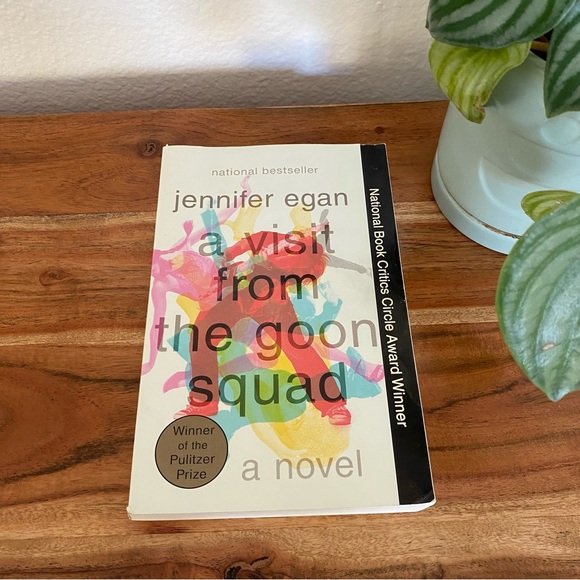 A Visit from the Good Squad by Jennifer Egan, Paperback - Picture 1 of 7